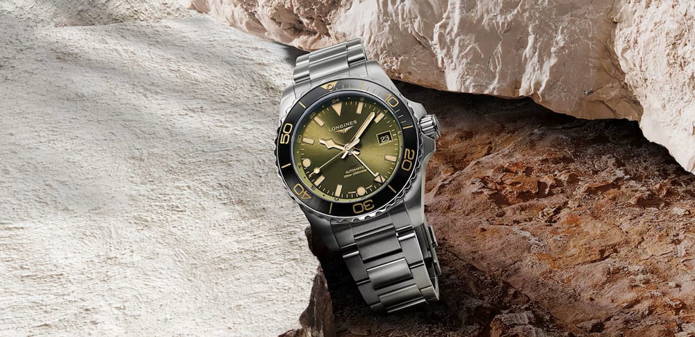 Pánské potápěčské hodinky Longines HydroConquest s funkcí GMT.